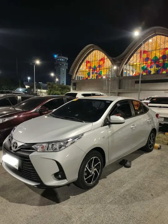 TOYOTA VIOS 1.3 E CVT 2025